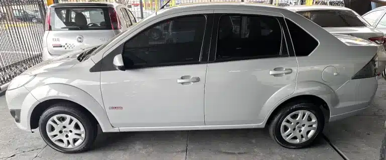 2011 12 Ford Fiesta Sedan 1 6 Prata Side - Nilson Car 2011 12 Ford Fiesta Sedan 1 6 Prata Side