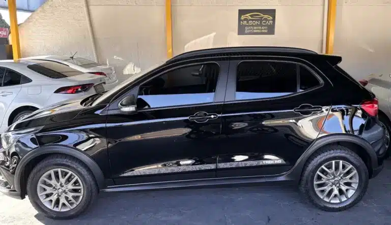 2021-Fiat-Argo-side-1280 - Nilson Car 2021/21 Fiat Argo Trekking 1.8 At Preto - side