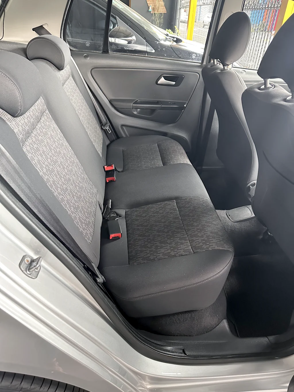 Fox 1 6 Gii 2014 Rear Seat