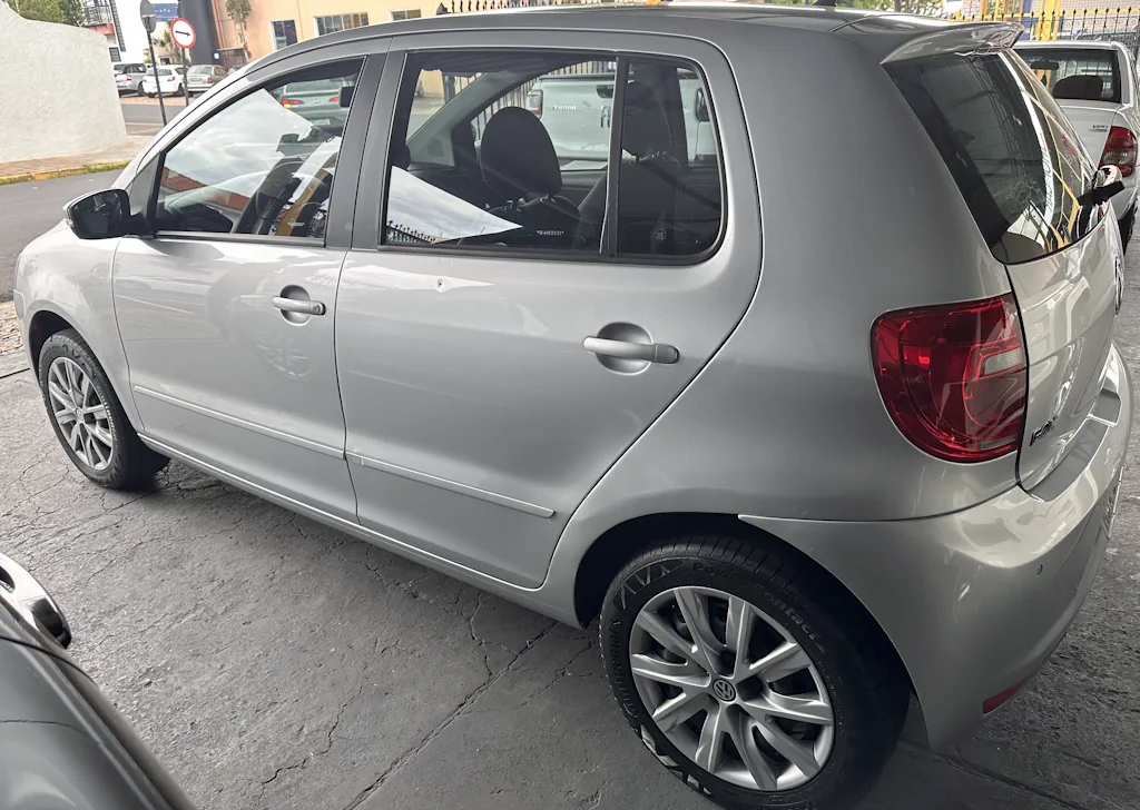 Fox 1 6 Gii 2014 Rear Side