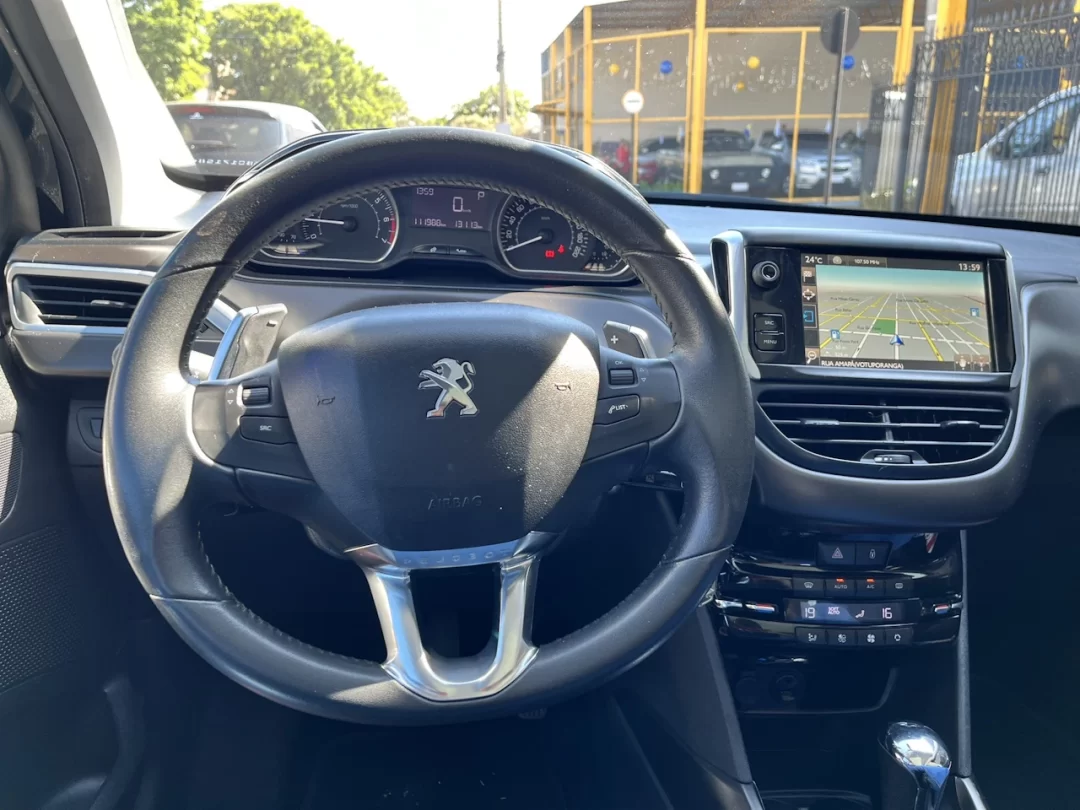 2015/2016 Peugeot 2008 Griffe A Perto - dash