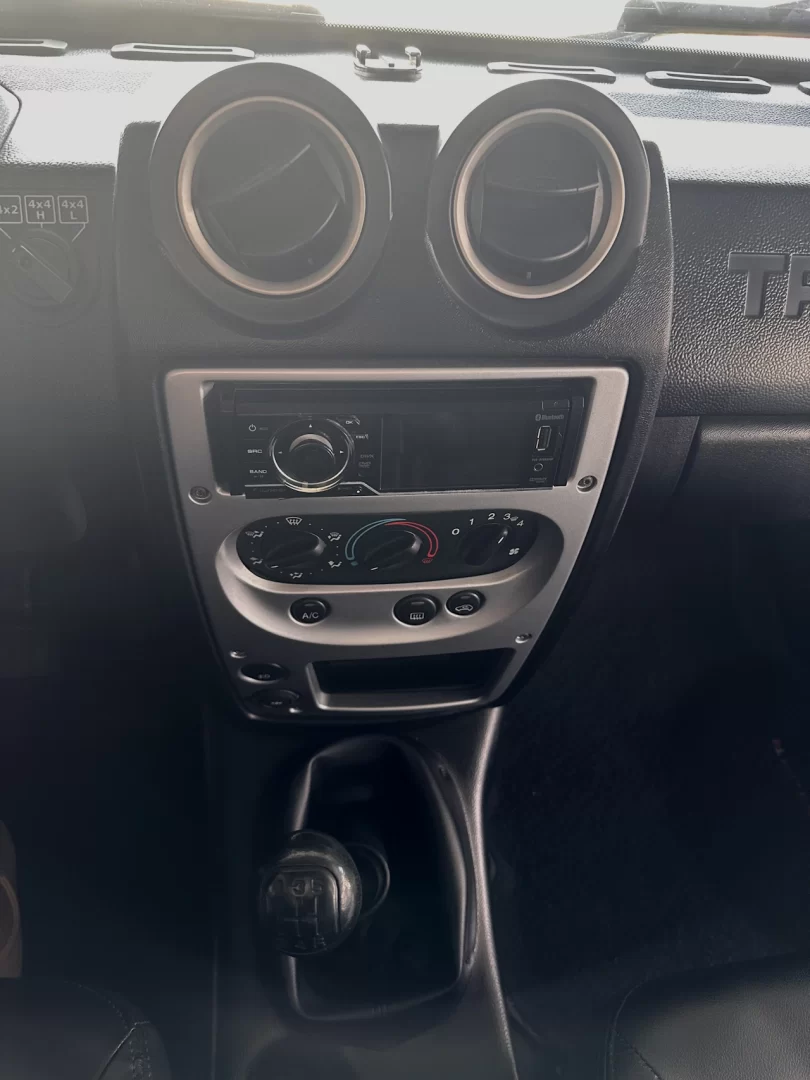 2012/13 Troller T4 TDI 4x4 Bronco - dash