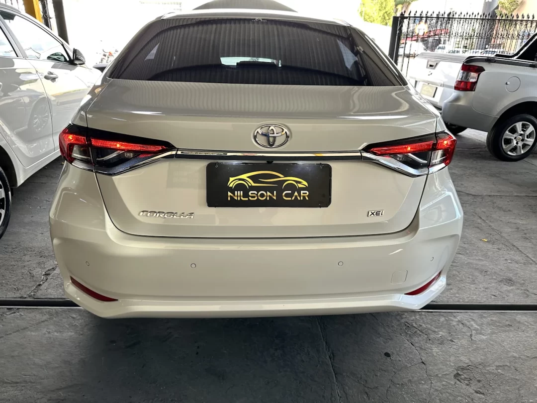 2021/22 Toyota Corolla XEI - Branco Pérola - back