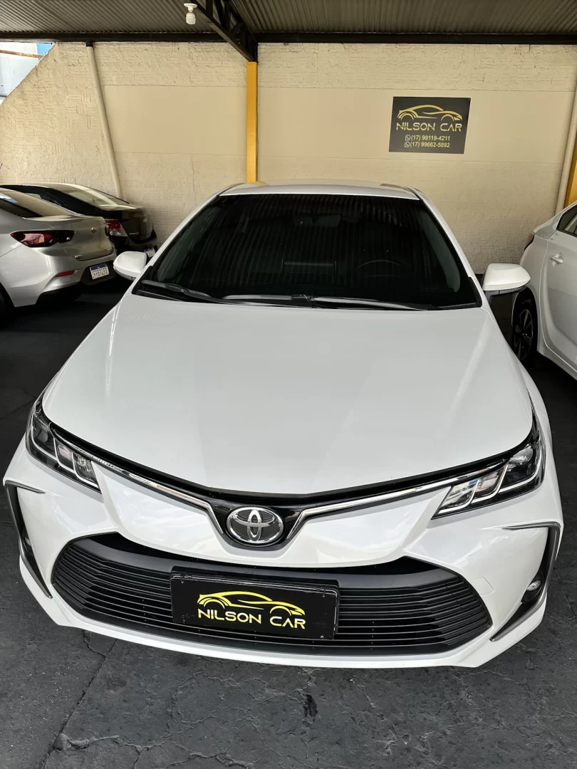 2021-22-toyota-corolla-xei-2-0-branco-perola - front
